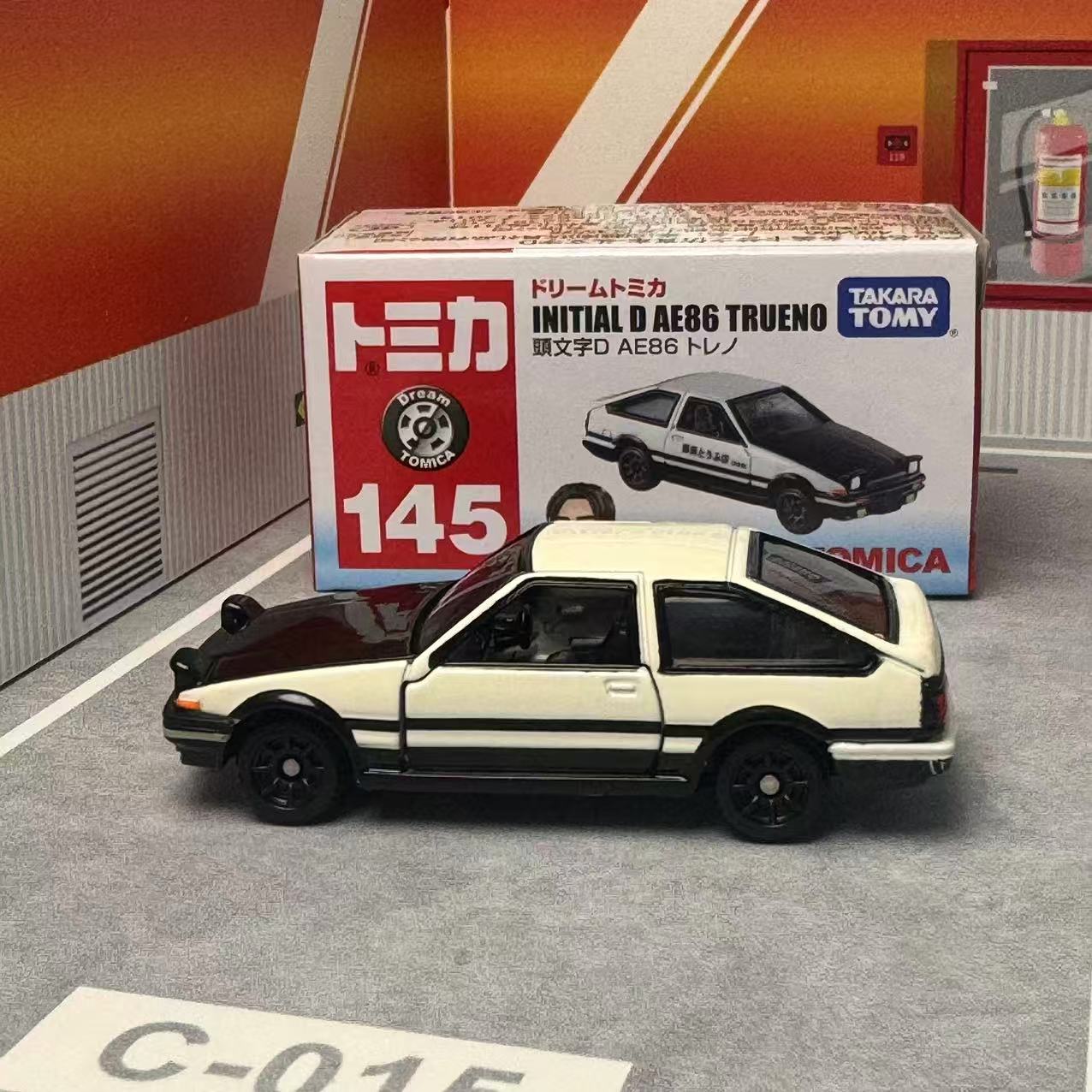 Takara Tomy Tomica NO.145 Seri - Model Kit Ae86 ulasan dan harga