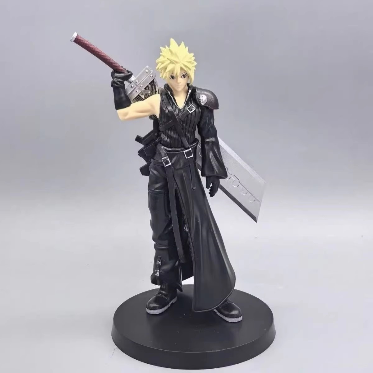 Figur Aksi Game Pertarungan An - Model Kit Final Fantasy ulasan dan harga