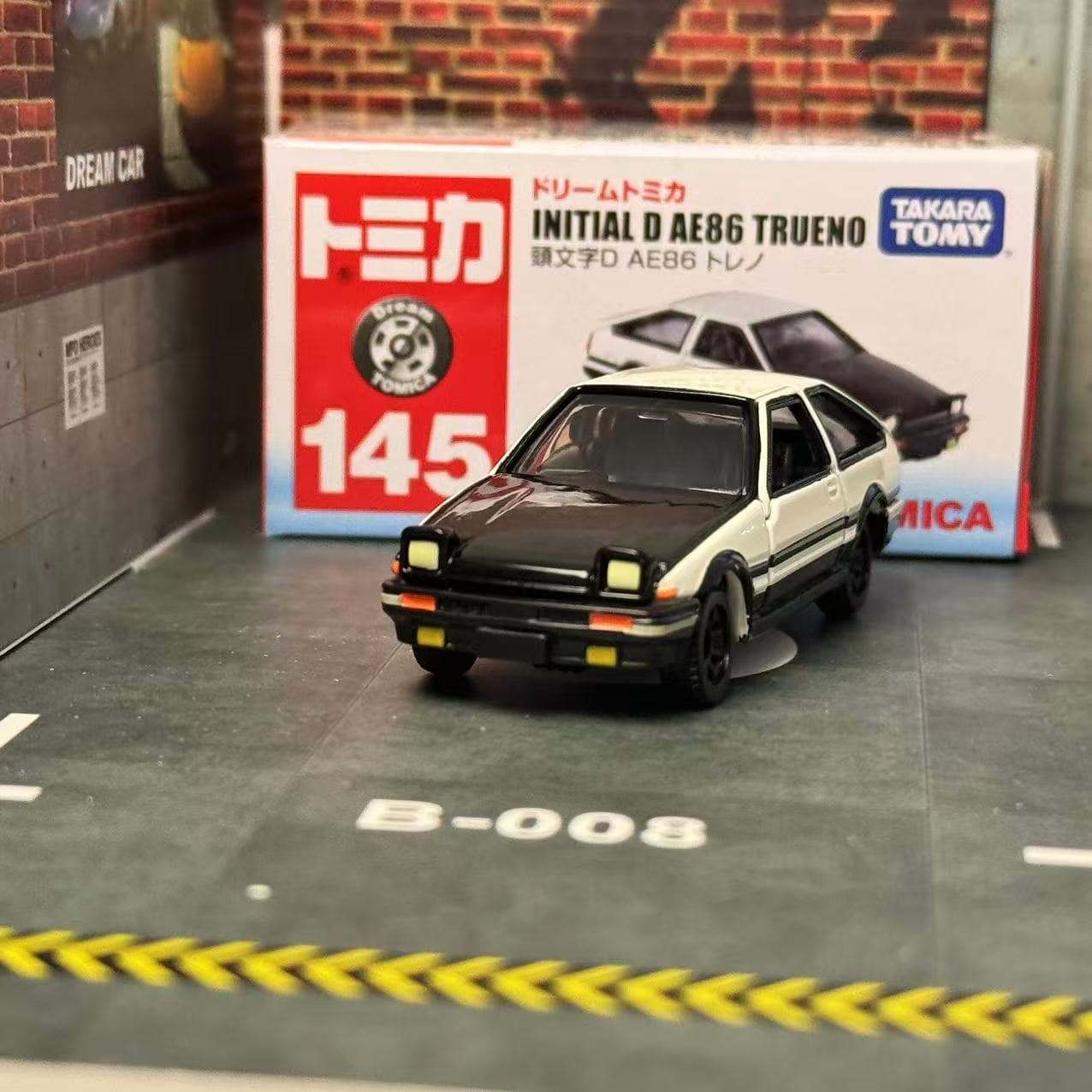 Mimpi Tomica NO. 145 Inisial D - Model Kit Ae86 ulasan dan harga